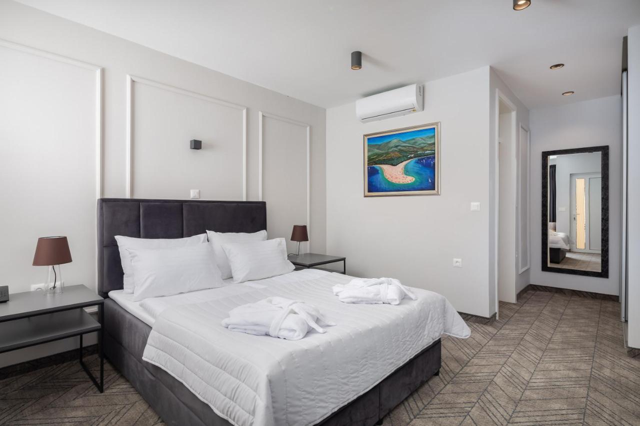 Zlatni Rat Beach Resort ボル エクステリア 写真
